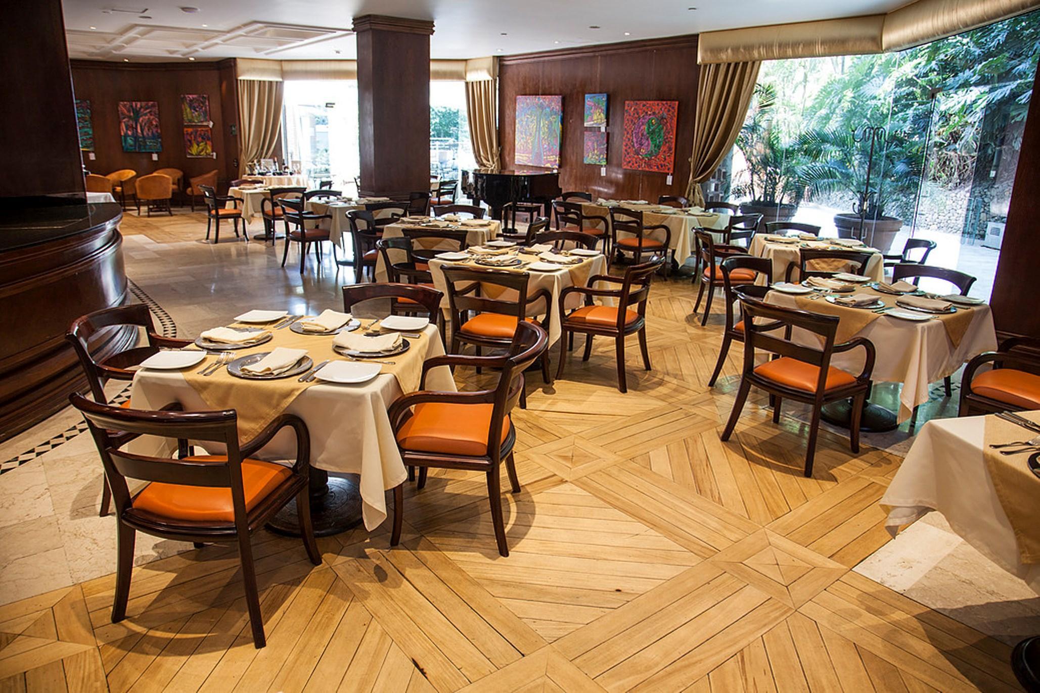 Hotel Dann Carlton Belfort ميديلين المظهر الخارجي الصورة The restaurant