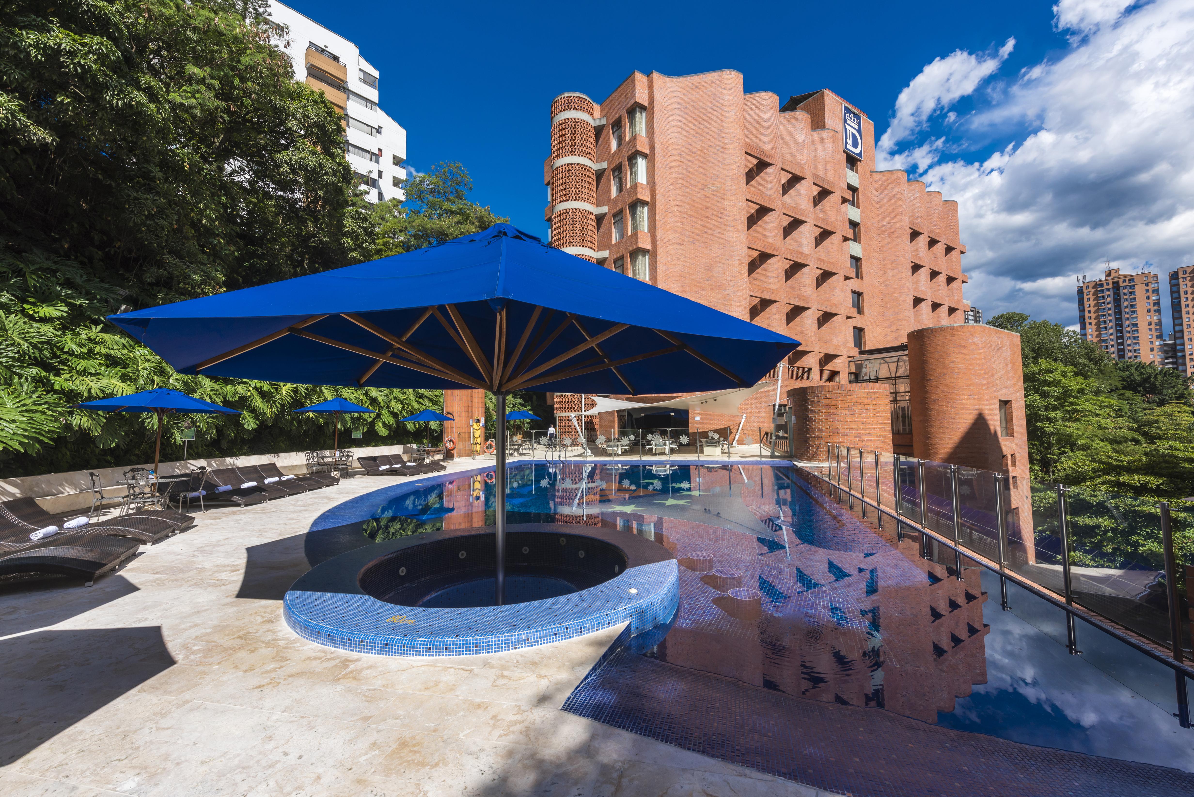 Hotel Dann Carlton Belfort ميديلين المظهر الخارجي الصورة