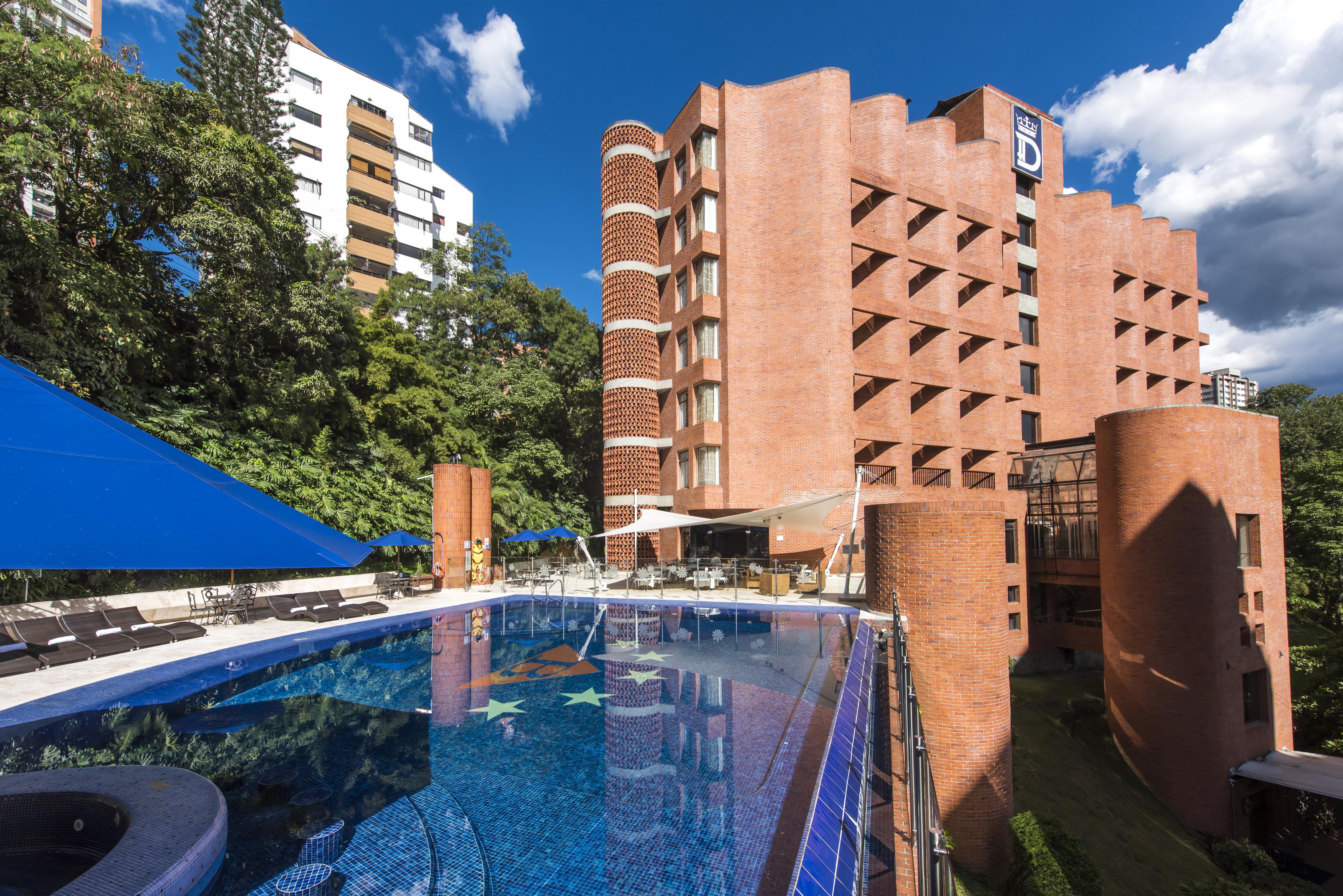 Hotel Dann Carlton Belfort ميديلين المظهر الخارجي الصورة