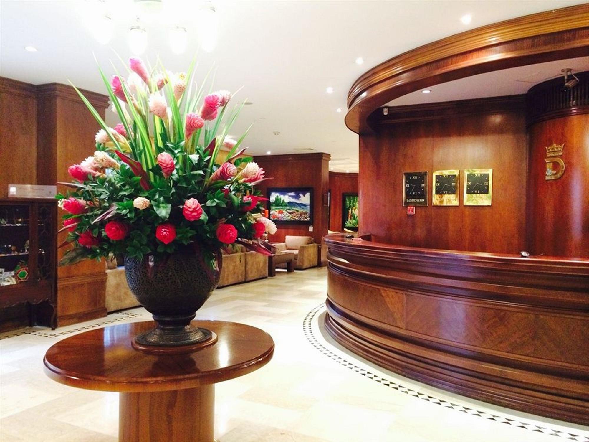 Hotel Dann Carlton Belfort ميديلين المظهر الخارجي الصورة The lobby of the hotel